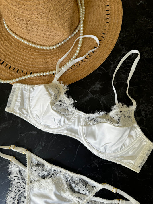 Pure white lace bra  set